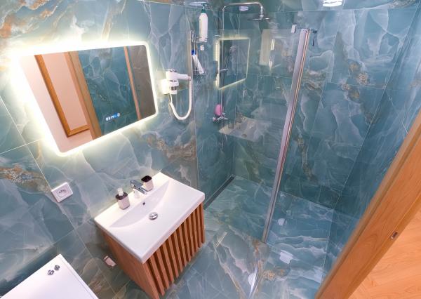 NOVOSTAVBA! Nadštandardný byt 2+1 (88 m2) centrum mesta SNV