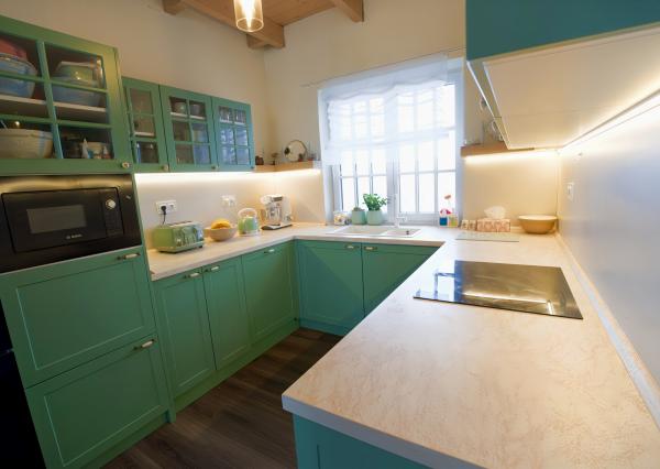 Vidiecky moderný bungalov novostavba (790 m2) Jánovce, časť Čenčice