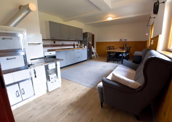 Rodinný dom - chalupa pod Bukovcom (2 869 m2), Švedlár