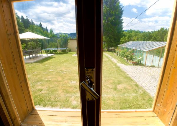 Rodinný dom - chalupa pod Bukovcom (2 869 m2), Švedlár