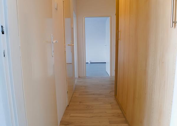 PREDANÉ Slnečný byt 2+1 s loggiou v centre, Banícka ul., Sp. N. Ves