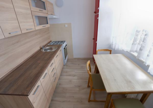 PREDANÉ Slnečný byt 2+1 s loggiou v centre, Banícka ul., Sp. N. Ves