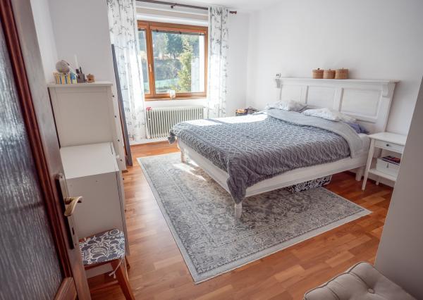 Rodinny dom - 5 izieb - 3 garáže v tichej lokalite Krompachy