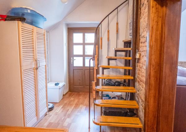 Rodinny dom - 5 izieb - 3 garáže v tichej lokalite Krompachy