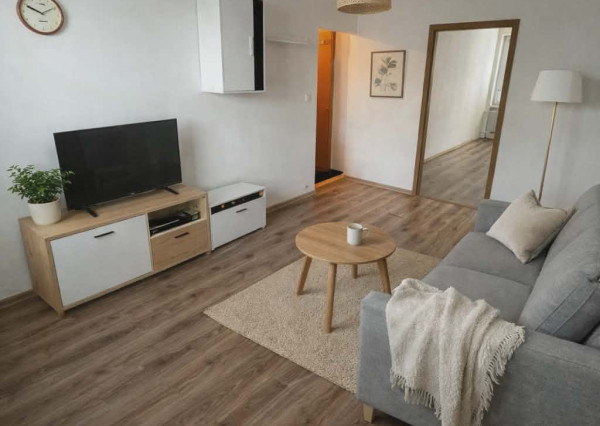 2 izbový byt s balkónom - centrum mesta Krompachy