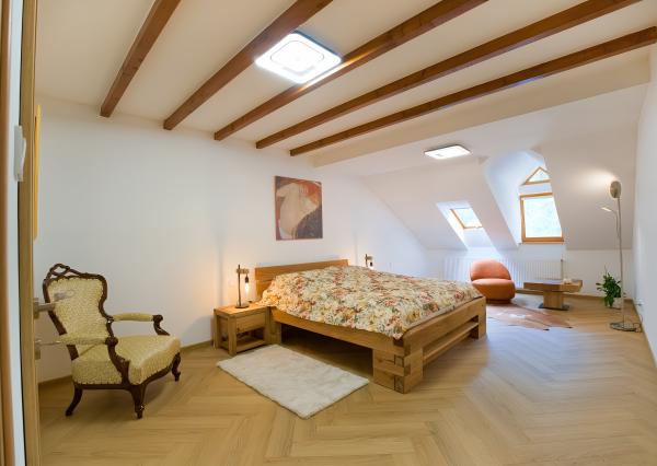 NOVOSTAVBA! Nadštandardný byt 2+1 (88 m2) centrum mesta SNV