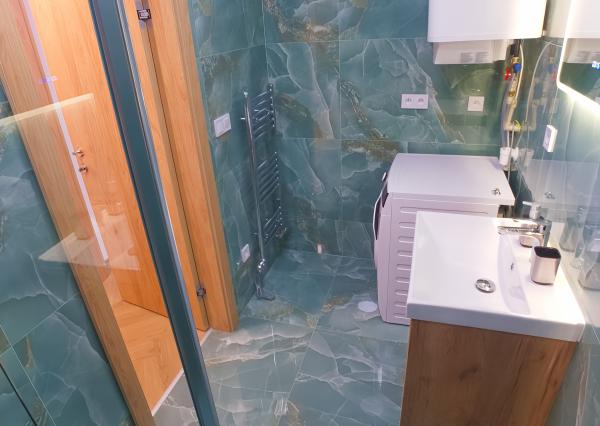 NOVOSTAVBA! Nadštandardný byt 2+1 (88 m2) centrum mesta SNV