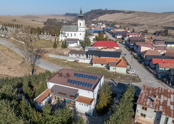 Jediný KOMERČNÝ objekt v obci Bystrany je na predaj