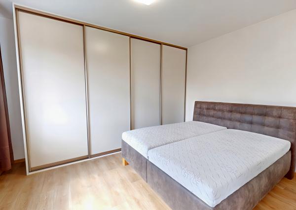 NOVOSTAVBA! Atypický 3-izbový byt (75 m2) s loggiou sídl. Tarča