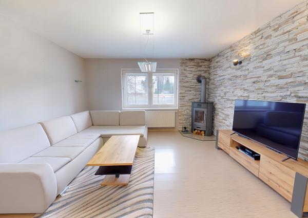 ALTERNATÍVA RD! VEĽKÝ 4-izbový (148 m2) byt s terasou, Ferčekovce SNV