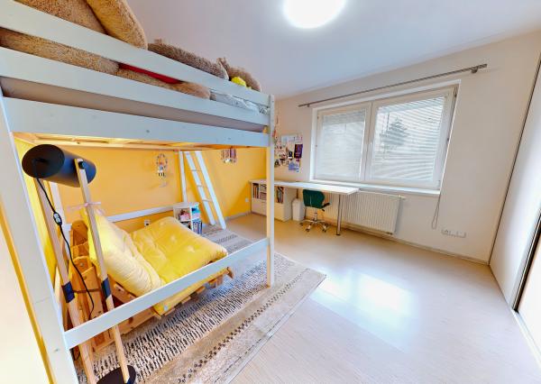 ALTERNATÍVA RD! VEĽKÝ 4-izbový (148 m2) byt s terasou, Ferčekovce SNV