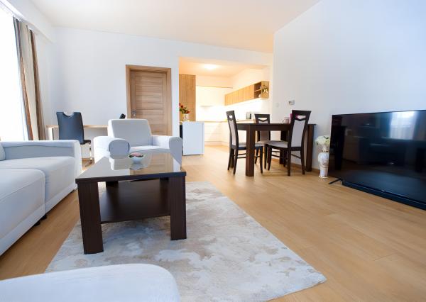 Byt 4+1 (93 m2) s balkónom, Námestie Iglovia, Sp. Nová Ves