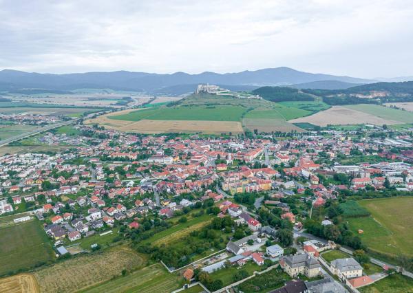 RD s ovocným sadom (3 629 m2) pri Spišskej Kapitule