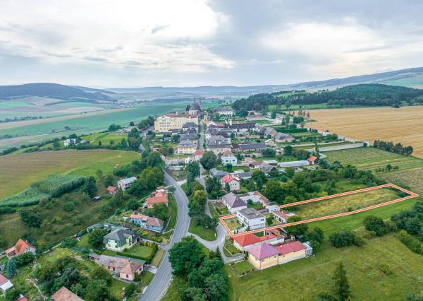 RD s ovocným sadom (3 629 m2) pri Spišskej Kapitule