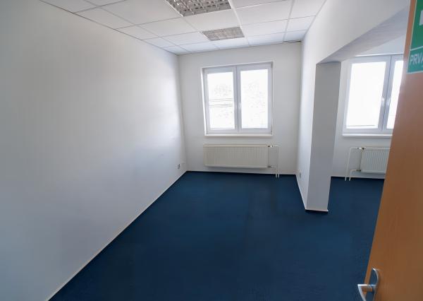 NA PRENÁJOM! Administratívny objekt AREÁL ZÁPAD