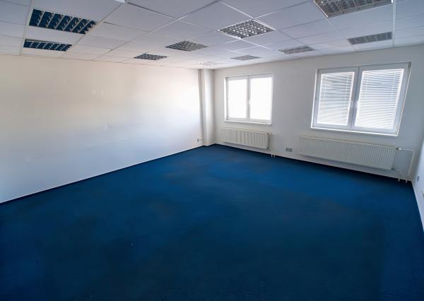 PRENÁJOM! Administratívny objekt AREÁL ZÁPAD