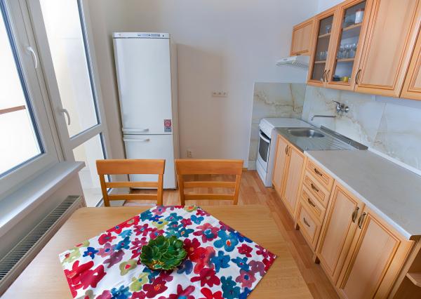 PRENÁJOM! Byt 2+1 (62 m2) s balkónom v centre, Levočská ul., Sp. N. Ves