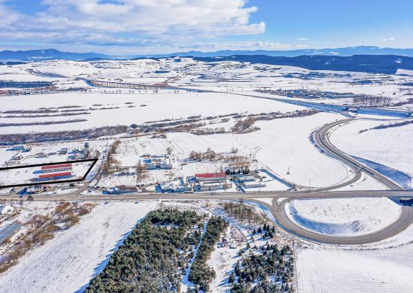 PRENÁJOM! Hala (702 m2) podnikateľský areál pri diaľnici Levoča