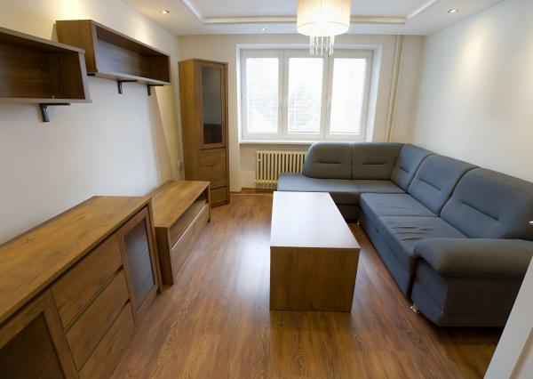 PRENÁJOM! Byt 3+1  (72 m2) s loggiou Hviezdoslavova ul. SNV