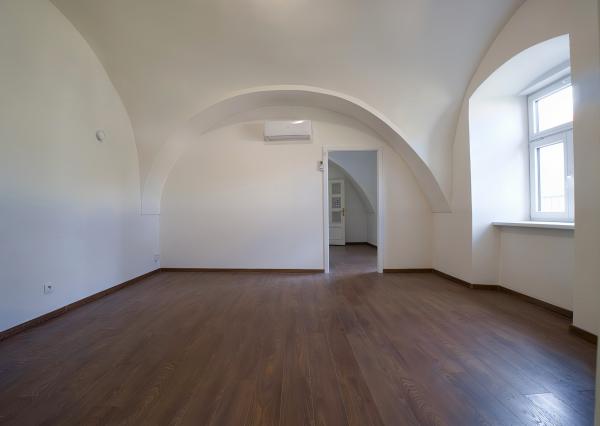 NÁJOM! Priestory v historickom dome (51 m2), centrum Levoča