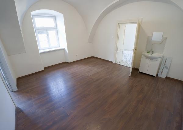 NÁJOM! Priestory v historickom dome (51 m2), centrum Levoča