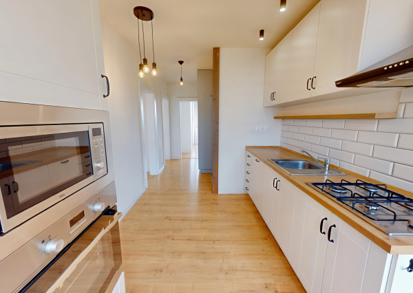 Slnečný byt 3+1 (68 m2), sídl. Pri prameni Levoča