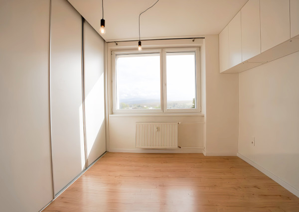 Slnečný byt 3+1 (68 m2), sídl. Pri prameni Levoča