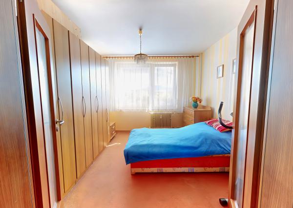 Byt 4+1 (84 m2) s loggiou, sídl. Mier Sp. Nová Ves