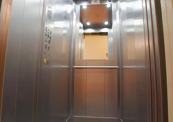 Byt 4+1 (84 m2) s loggiou, sídl. Mier Sp. Nová Ves