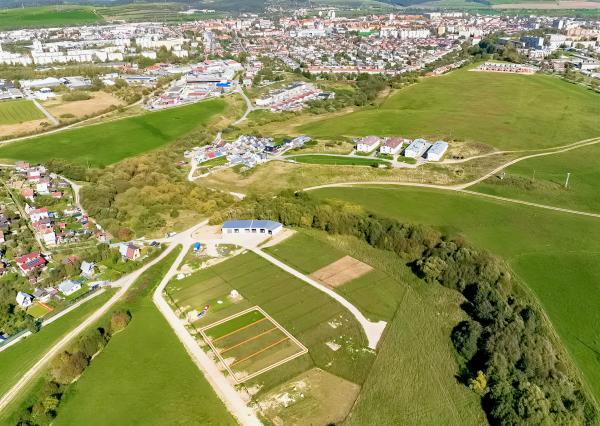 UŽ LEN DVE záhradky (300 m2) ZO Hlinica Spišská Nová Ves