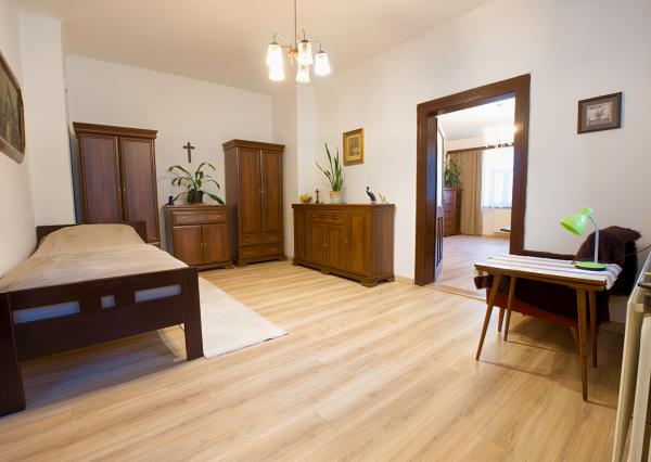 Rekonštruovaný RD so slnečnou záhradou, garážou v obci Smižany