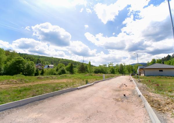 TOP PONUKA! Stavebný pozemok (1399 m2) Spišská Nová Ves