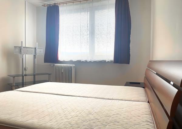 PRENÁJOM! Byt 3+1  (68 m2) s balkónom  na sídl. Mier v Sp. Novej Vsi