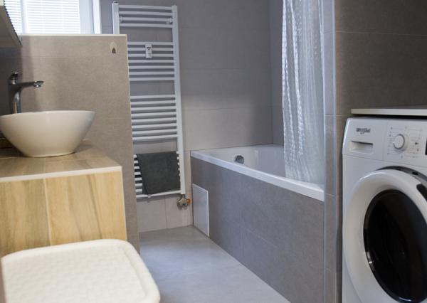 PRENÁJOM - Byt 2,5 +1 (58 m2) s 2 balkónmi, centrum Spišská Nová Ves