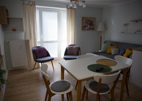 PRENÁJOM - Byt 2,5 +1 (58 m2) s 2 balkónmi, centrum Spišská Nová Ves