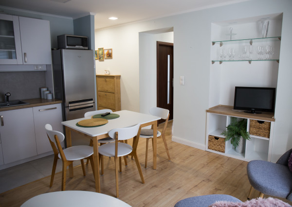 PRENÁJOM - Byt 2,5 +1 (58 m2) s 2 balkónmi, centrum Spišská Nová Ves