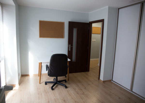 PRENÁJOM - Byt 2,5 +1 (58 m2) s 2 balkónmi, centrum Spišská Nová Ves