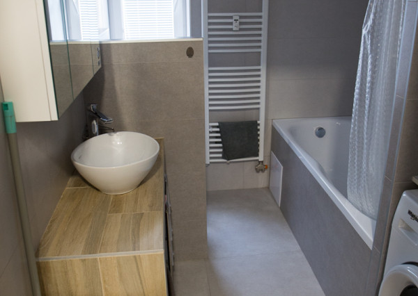 PRENÁJOM - Byt 2,5 +1 (58 m2) s 2 balkónmi, centrum Spišská Nová Ves