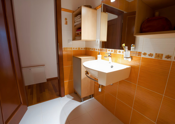 Atraktívny 4-izbový podkrovný byt (120 m2) s terasou Sp. Nová Ves