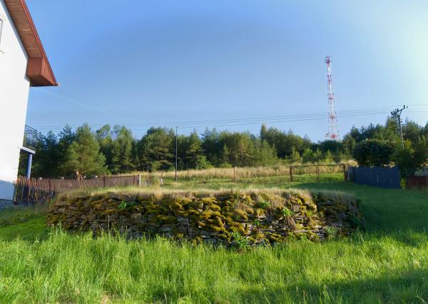 Stavebný pozemok (1 251 m²) s IS, dvojitým prístupom a výhľadom, Dravce
