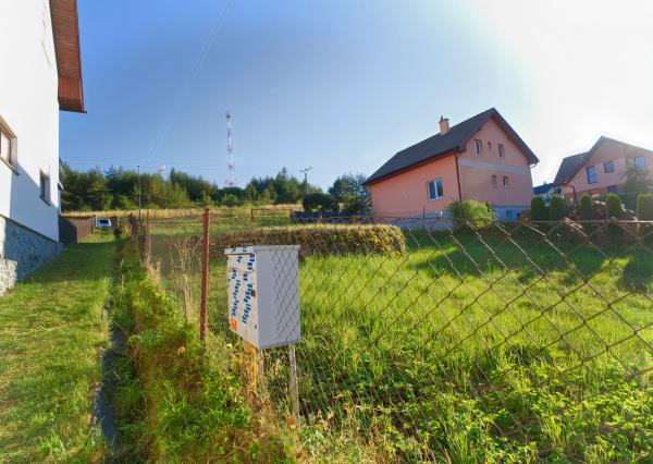 Stavebný pozemok (1 251 m²) s IS, dvojitým prístupom a výhľadom, Dravce