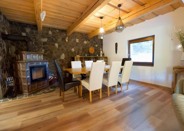 Rodinný dom – chalupa s veľkou záhradou (1 175 m2), Zahura, Sp. Vlachy