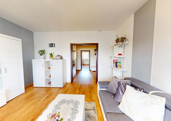 Byt 3+1 (73 m2) s loggiou sídl. Západ I. SNV