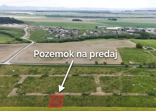 Na predaj ponúkame stavebný pozemok s vedľajším pozemkom !