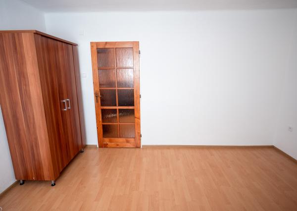 3izb. byt  Cintorínska 1 -  Krompachy