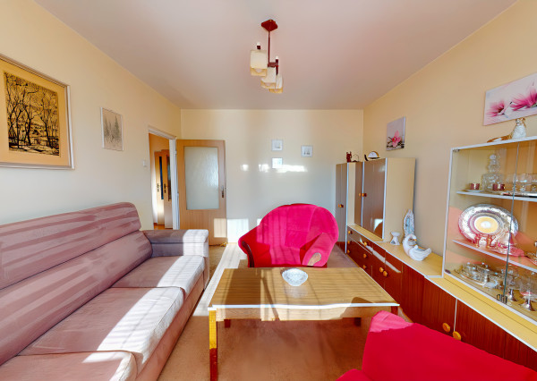 Byt 2+1 (56 m2) s balkónom, Dubová ul.Sp. Nová Ves
