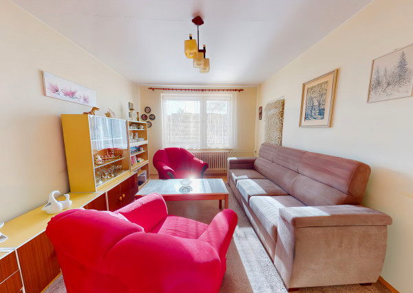 Byt 2+1 (56 m2) s balkónom, Dubová ul.Sp. Nová Ves