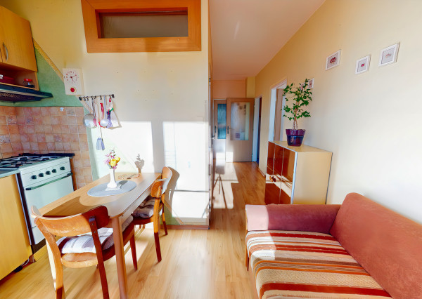 Byt 2+1 (56 m2) s balkónom, Dubová ul.Sp. Nová Ves