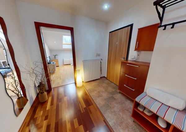 Atraktívny 4-izbový podkrovný byt (120 m2) s terasou Sp. Nová Ves