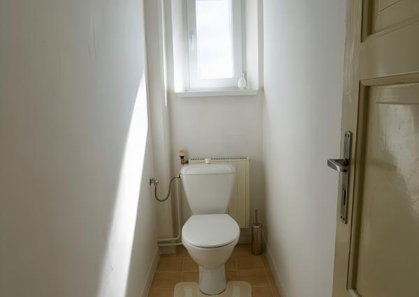Byt 3+1 (109 m²) s 2 balkónmi, garážou a záhradou, centrum SNV